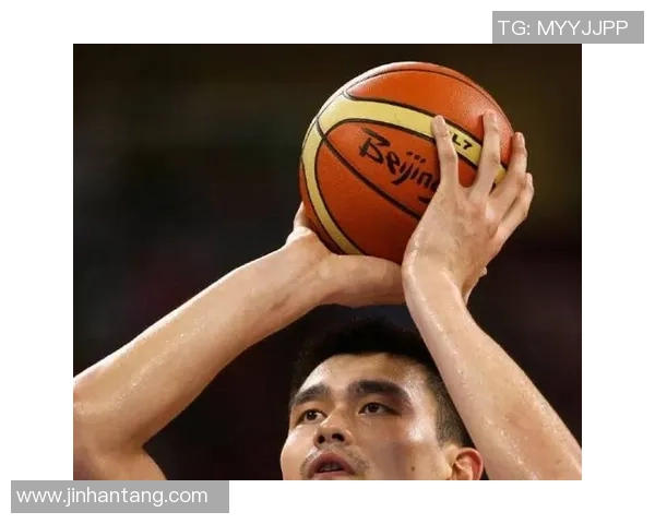 姚明的扣篮瞬间：超越高度的力量与优雅的完美结合