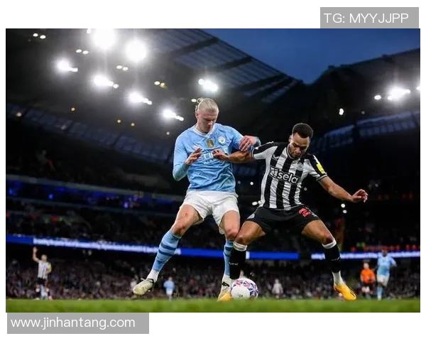 英超焦点战曼城与尤文图斯战平争议判罚引发全场热议 英超焦点战曼城与尤文图斯战平争议判罚引发全场热议