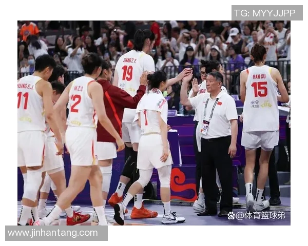 赛后分析：上海篮球队与北京篮球队的战术配合与表现评估