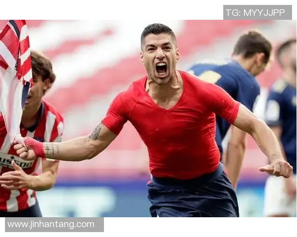 利物浦惊险逆转马竞四比三神扑瞬间点燃全场热情与转会传闻交织